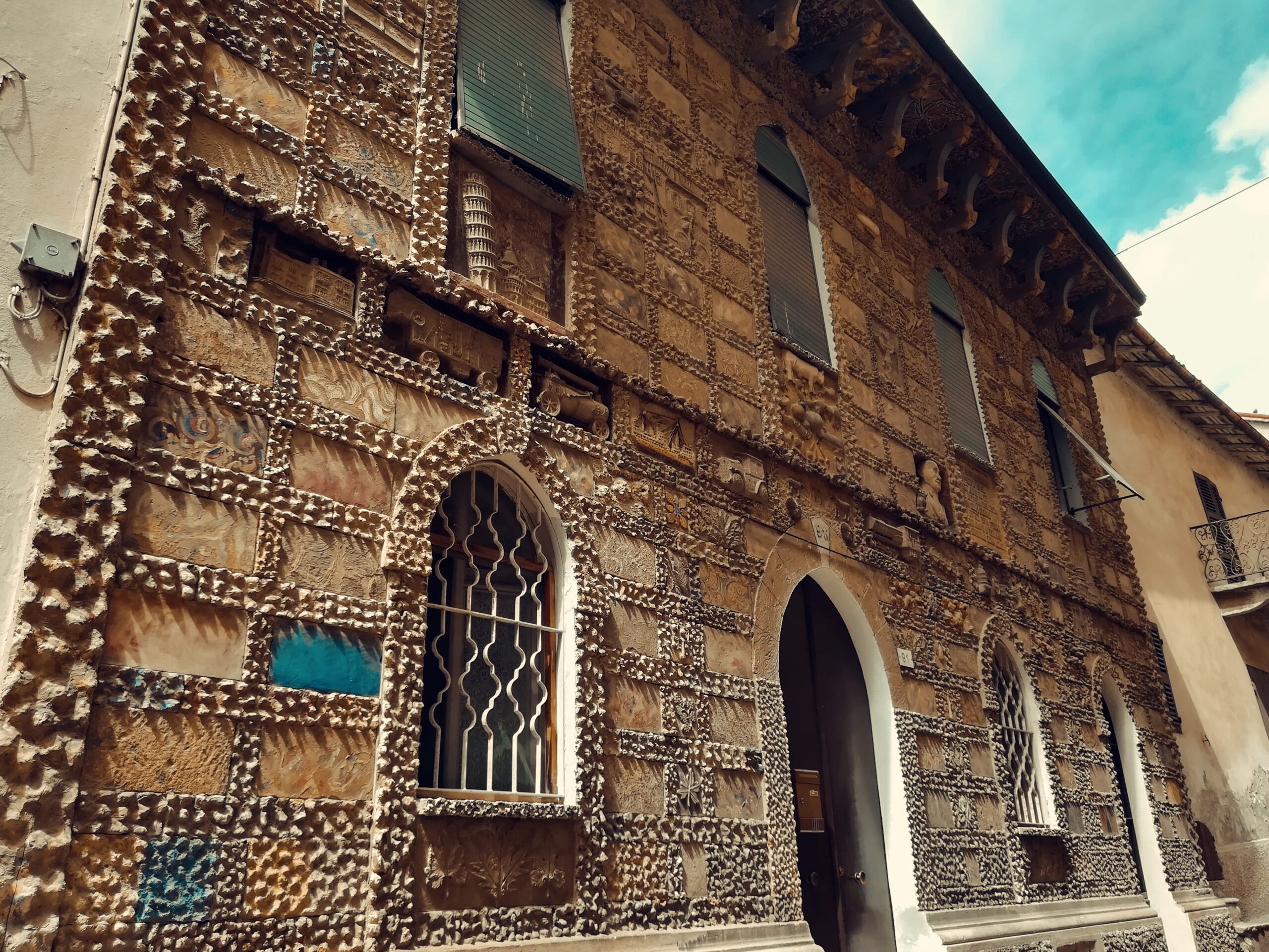 La casa del Serpentello a Vignale Monferrato